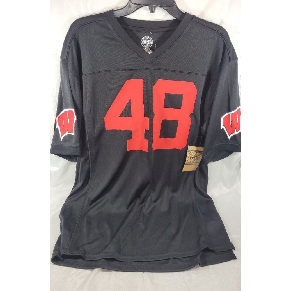 Rivalry Threads Men's Wisconsin Badgers #48 V-Neck Jersey - Black - Medium 38/40